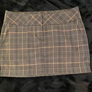 Express mini skirt size 6 👗👡